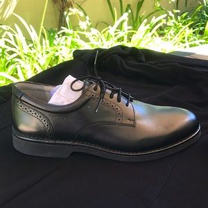 DresSPORTS by ROCKPORT, Brand New! Color Black, Size 8.5